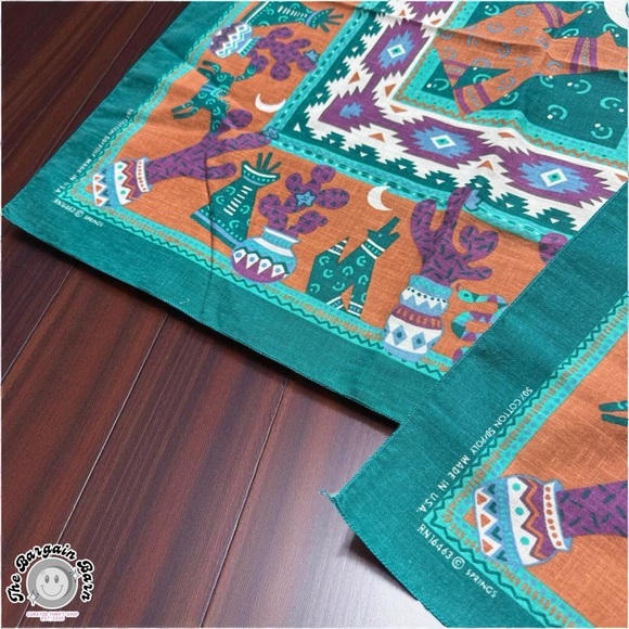 Set of 2 Vintage Southwestern Tribal Aztec Coyote Bandanas – RN16463 Made in USA - Picture 2 of 5